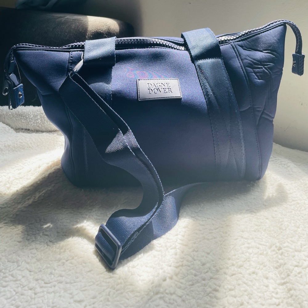 Dagne Dover Neoprene Carryall Duffle Bag (navy)